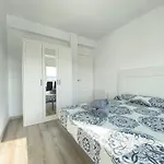 7º Piso Traviesas Plaza América Próximo Playa * Vigo