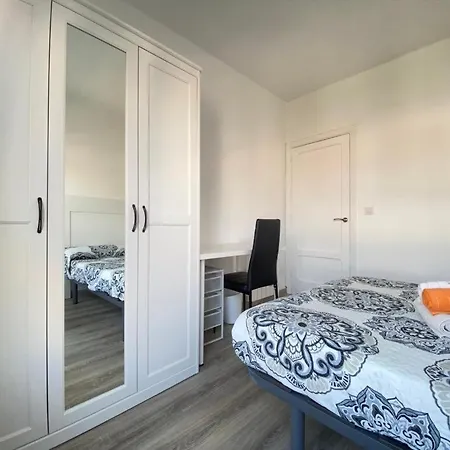 7º Piso Traviesas Plaza America Proximo Playa Apartment Vigo