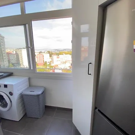 7º Piso Traviesas Plaza América Próximo Playa * Vigo