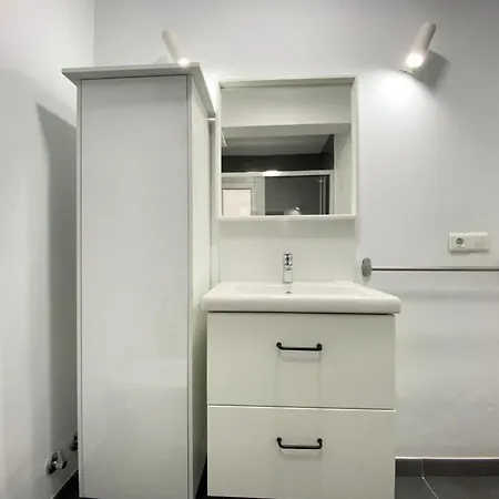 7º Piso Traviesas Plaza América Próximo Playa Apartamento