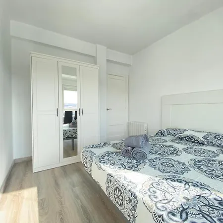 7º Piso Traviesas Plaza America Proximo Playa * Vigo